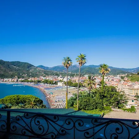 Grand Dei Castelli 4*