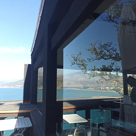 Grand Dei Castelli 4*