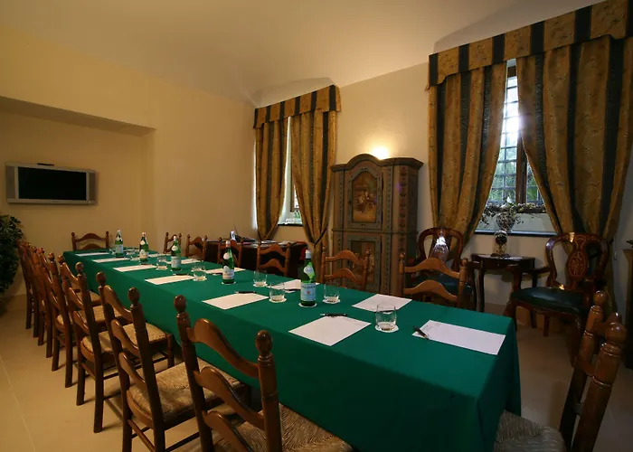 Hotel Grand Dei Castelli 4*