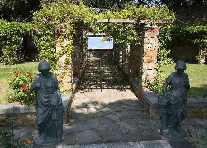 Grand Dei Castelli 4*