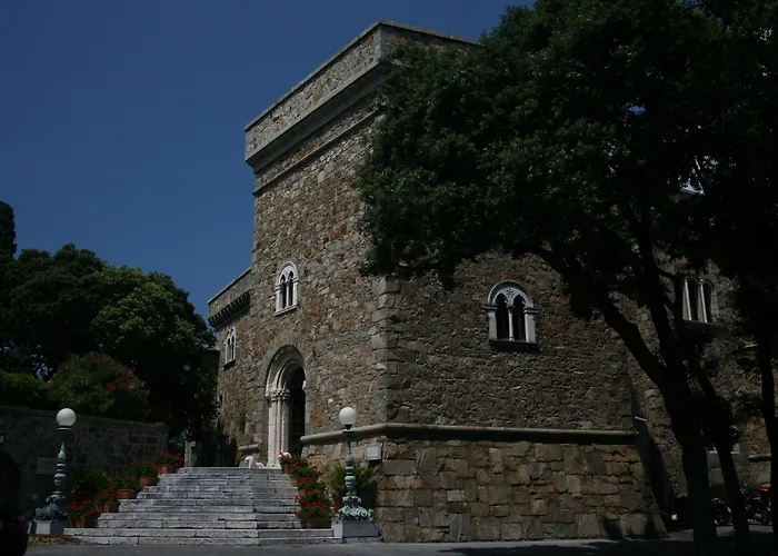 Grand Dei Castelli Hotel